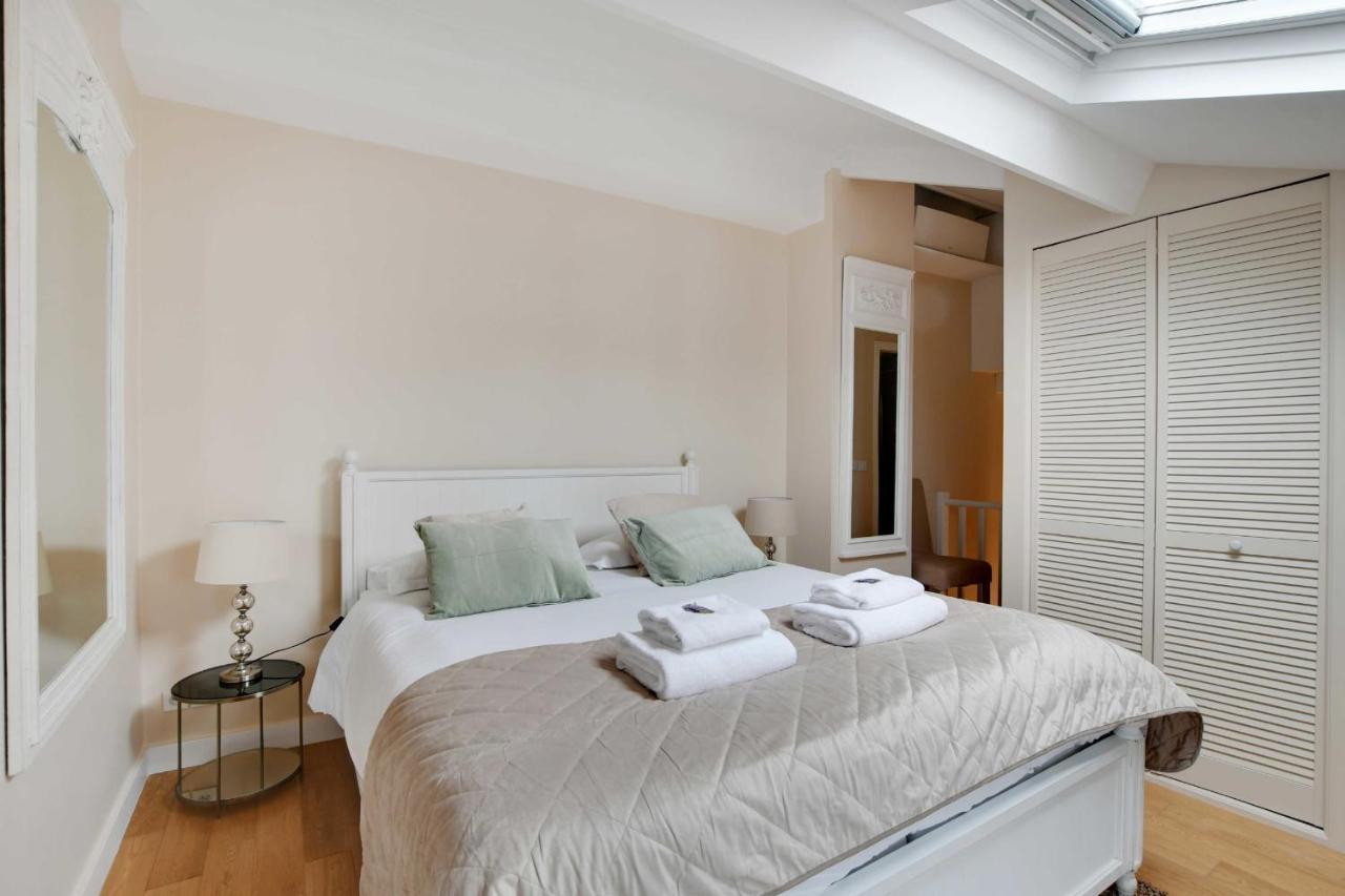 파리 Amazing Duplex 4P- Louvre Museum 아파트 외부 사진